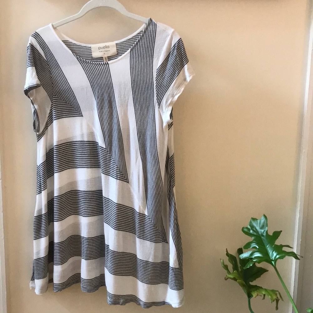 Anthropologie Swing T